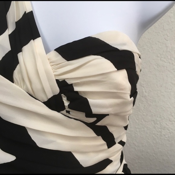 Express One Shoulder Zebra Stripe B&W Mini Dress 6 - Picture 4 of 6